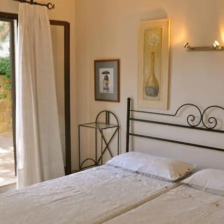 Apartamentos Casa Maria Cala Figuera  Room photo